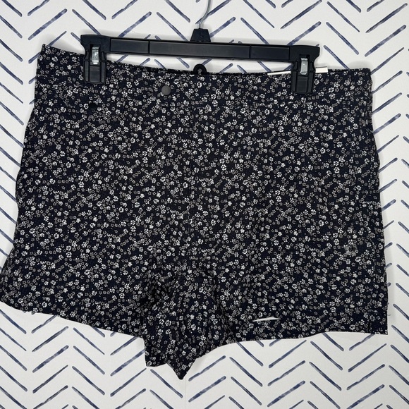 NWT American Eagle Men’s  3” Poolside Swim Short Bathing Suit Black Medium - Picture 3 of 9